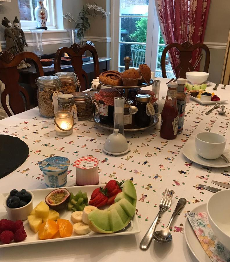ゴスポート Number Five Bed & Breakfast エクステリア 写真